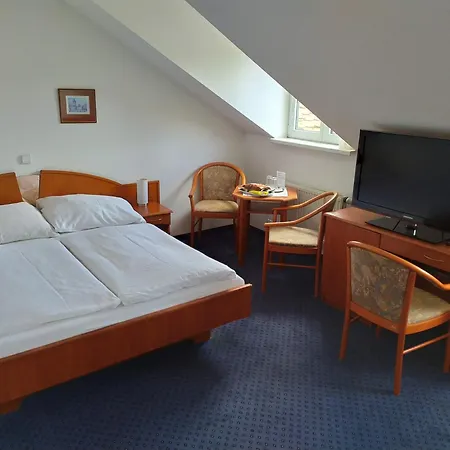 Hotel Sanssouci Prague Exterior photo