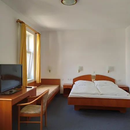 Hotel Sanssouci Prague Exterior photo